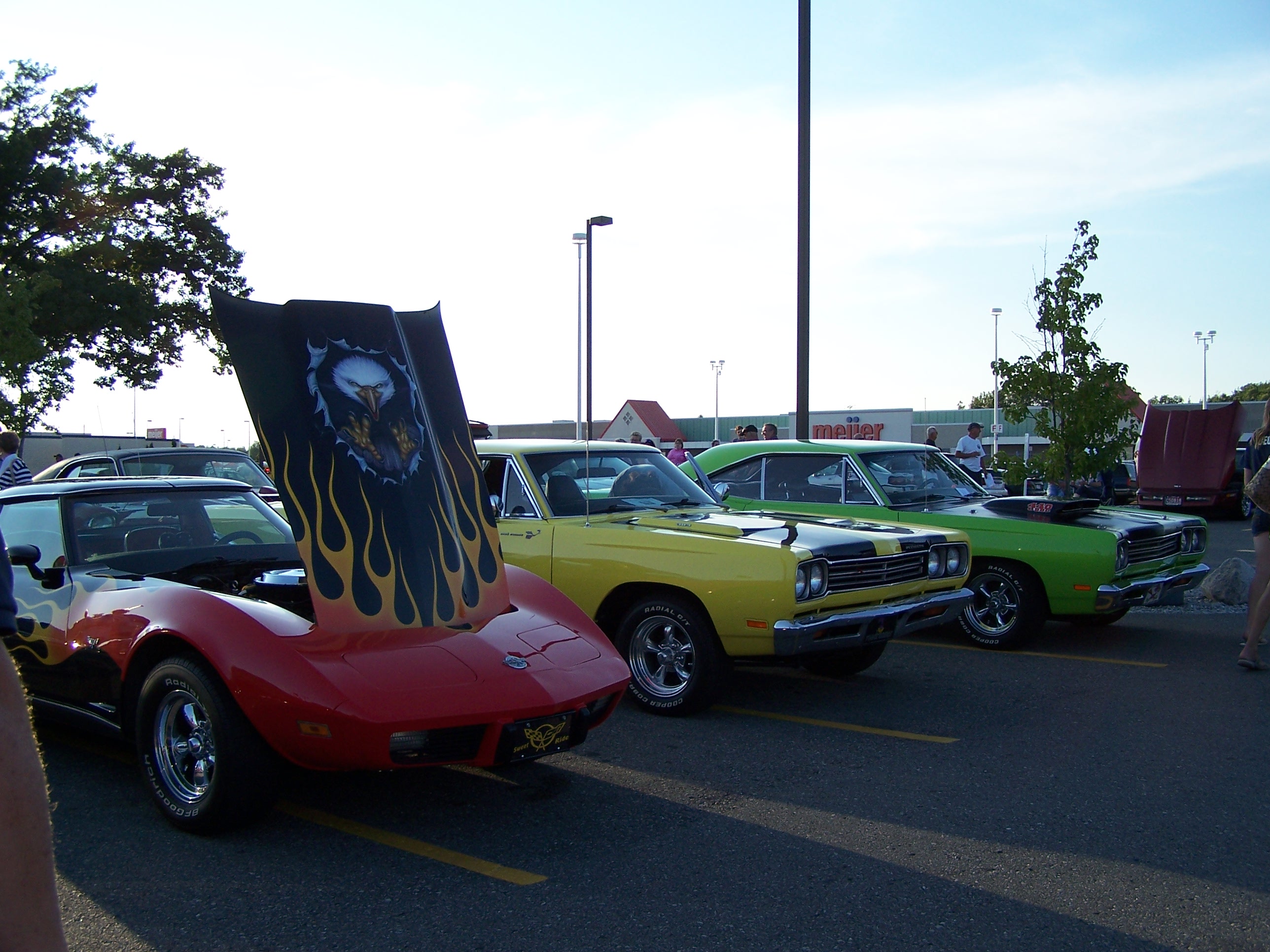 classic cars from 2011 show classic cars