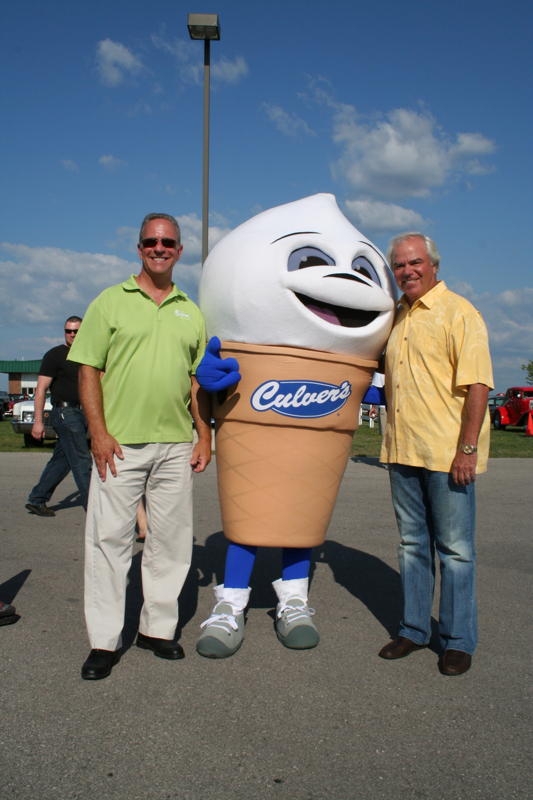 Scoopie visits the Culver's Classic Car Show photo from 2011 car show