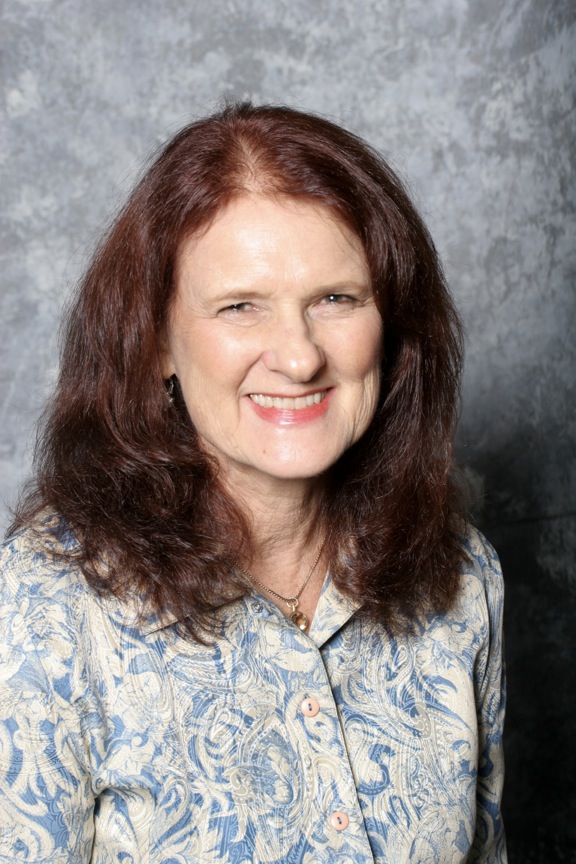 Gwenda Joyce is an Art Coach and Artist Agent (www.ArtAmbassador.net) who helps artists take decisive action ... - gwendajoyceheadshot1