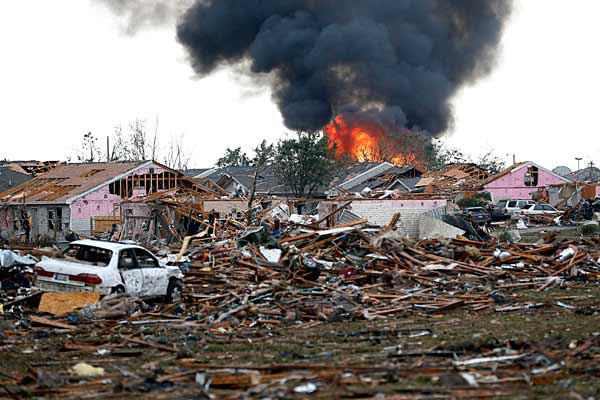Moore, Ok Tornado Moore, Ok Tornado
