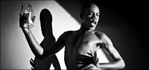 Pu$$y Noir