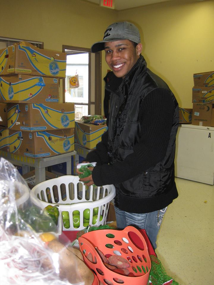 Volunteer at Avon Township Food Pantry