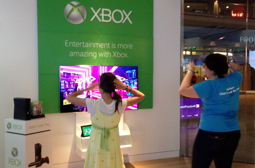 Get your Kinect on at Microsoft Store Get your Kinect on at Microsoft Store