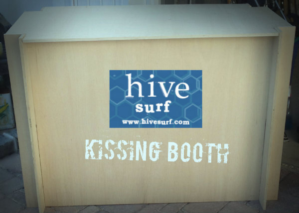 Experience Hive Lip Balm in a new way!