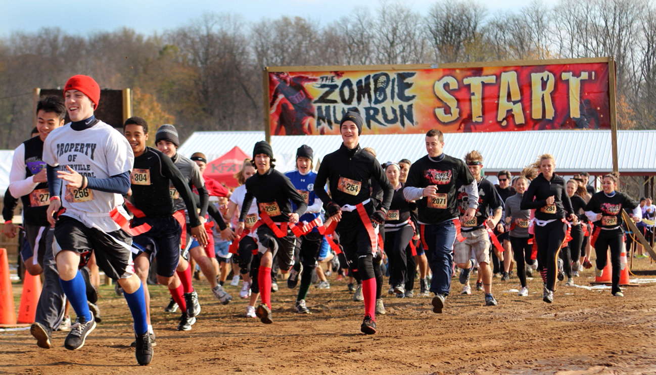 The Zombie Mud Run start